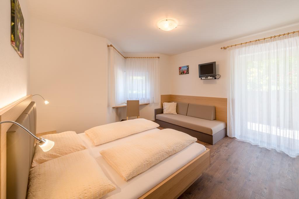 Pension Etschblick B&B Frangarto Ngoại thất bức ảnh